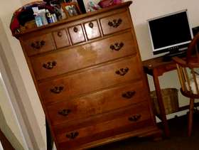 Freecycle Wooden bureau-5 drawers
