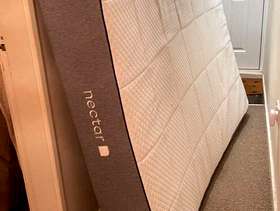 Freecycle MATTRESS (king Size) NECTAR HYBRID