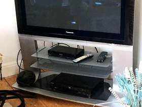 Freecycle Panasonic TV with stand