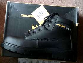 Freecycle Work boots BNWT