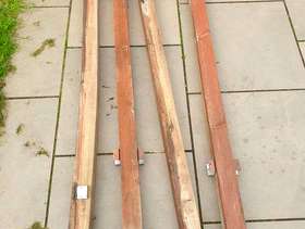 Freecycle 4 solid wooden fence posts