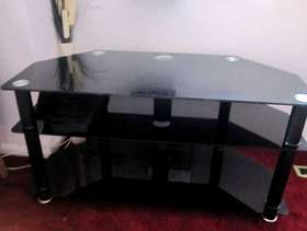 Freecycle Glass TV Stand