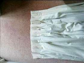 Freecycle Pair of cream curtains