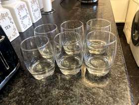 Freecycle 6 drinking glasses