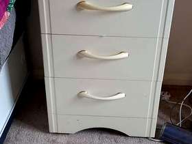Freecycle Bedside cabinet