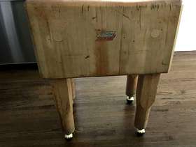 Freecycle Butch block island