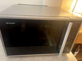 Freecycle Sharp microwave, convection and grill oven