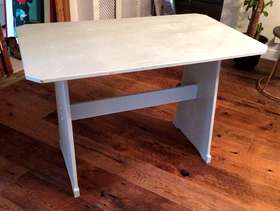 Freecycle Kitchen dining table