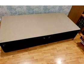 Freecycle Single bed base with x2 drawers