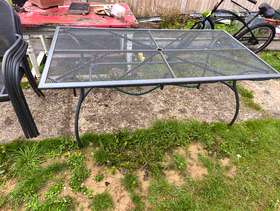 Freecycle Garden table and chairs