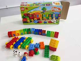 Freecycle Duplo learn to count Train