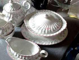 Freecycle Summer Chintz Crockery