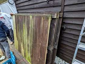 Freecycle 6'x5' fence panels in useable condition.