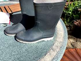 Freecycle Wellington boots unisex black size 7