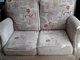 Freecycle Retro 2 seater settee