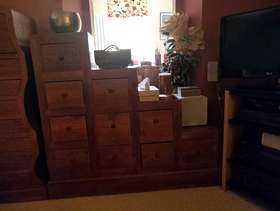 Freecycle Indonesian step unit with drawers