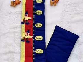 Freecycle Childs FUN TO LEARN fabric padded CIRCUS height chart 150cm