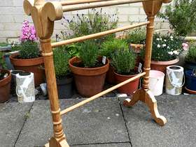 Freecycle Wooden towel rail