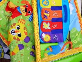 Freecycle Baby mat with piano