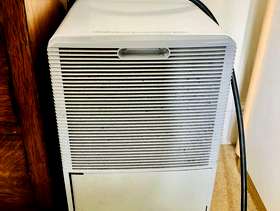 Freecycle Dehumidifier
