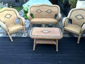 Freecycle Wicker furniture