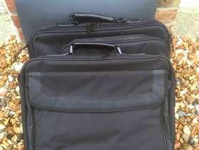Freecycle Laptop carry bags/case