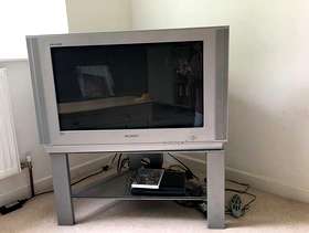 Freecycle TV with stand