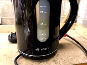 Freecycle Black Cordless Kettle