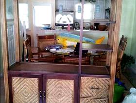 Freecycle Beautiful Entertainment Center/Shelving Unit