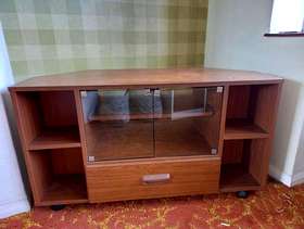 Freecycle Tv cabinet