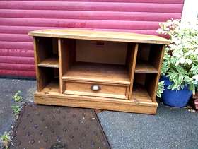Freecycle TV Corner Unit