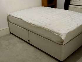Freecycle Bed base and mattress