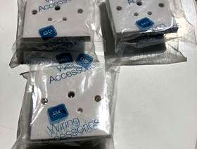 Freecycle Three pin round sockets