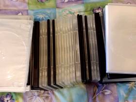 Freecycle Empty DVD Cases (slim + standard)