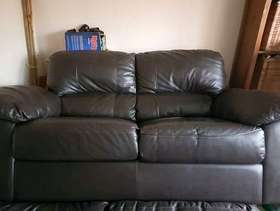 Freecycle Leather 2 seaters