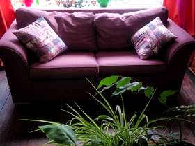 Freecycle 2 seater bed settee - not very old