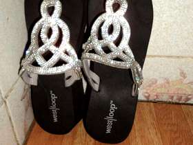 Freecycle Flip flops