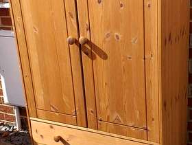 Freecycle Small wardrobe