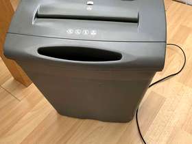 Freecycle Paper Shredder