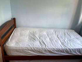 Freecycle Single bed with second bed to slide under