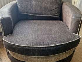 Freecycle Swivel chair