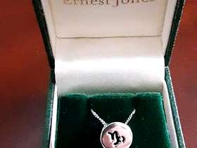 Freecycle Sterling Silver Capricorn Zodiac Star Sign Necklace
