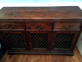 Freecycle Sideboard