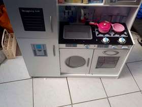 Freecycle Childs woodern kitchen