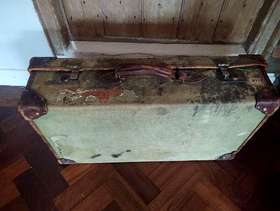 Freecycle Vintage authentic 1943 Naval Officer's suitcase