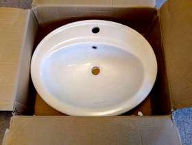 Freecycle Ceramic wash hand basin