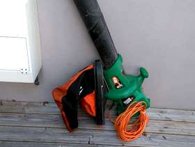 Freecycle B&D Garden Hoover/Blower