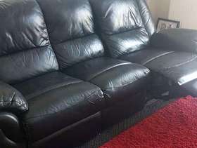 Freecycle 3 seater recliner sofa