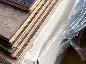 Freecycle Wooden laminate flooring