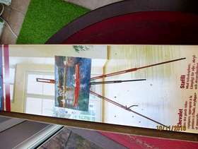 Freecycle Wooden easel